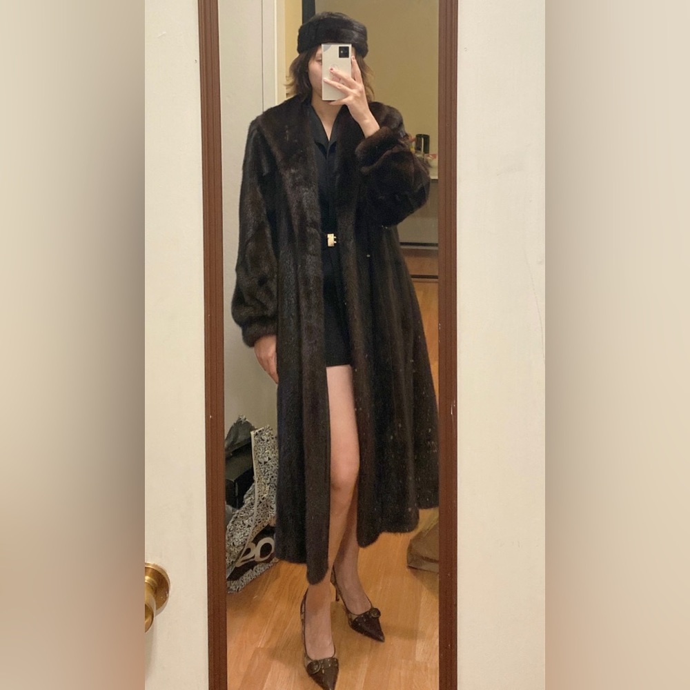 Stunning fur coat!